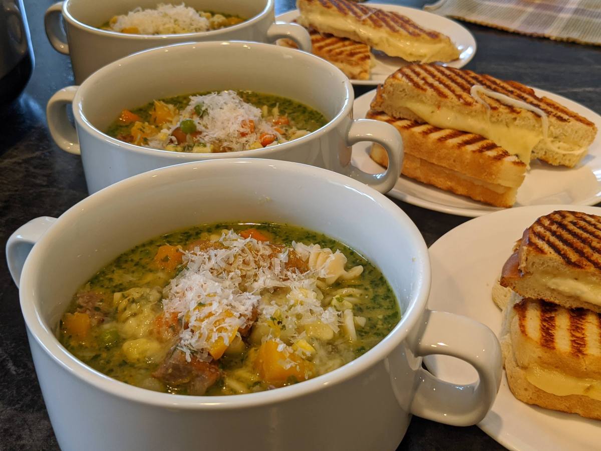 Peruvian-Italian Minestrone (Minestrone alla Genovese)